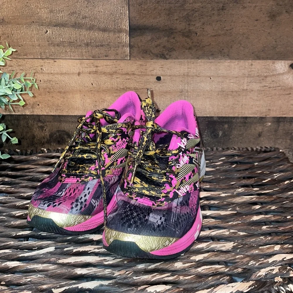 ASICS GEL-Noosa Tri 10 Gold Ribbon Running Shoes, Size 6 T5M9N - Picture 3 of 13